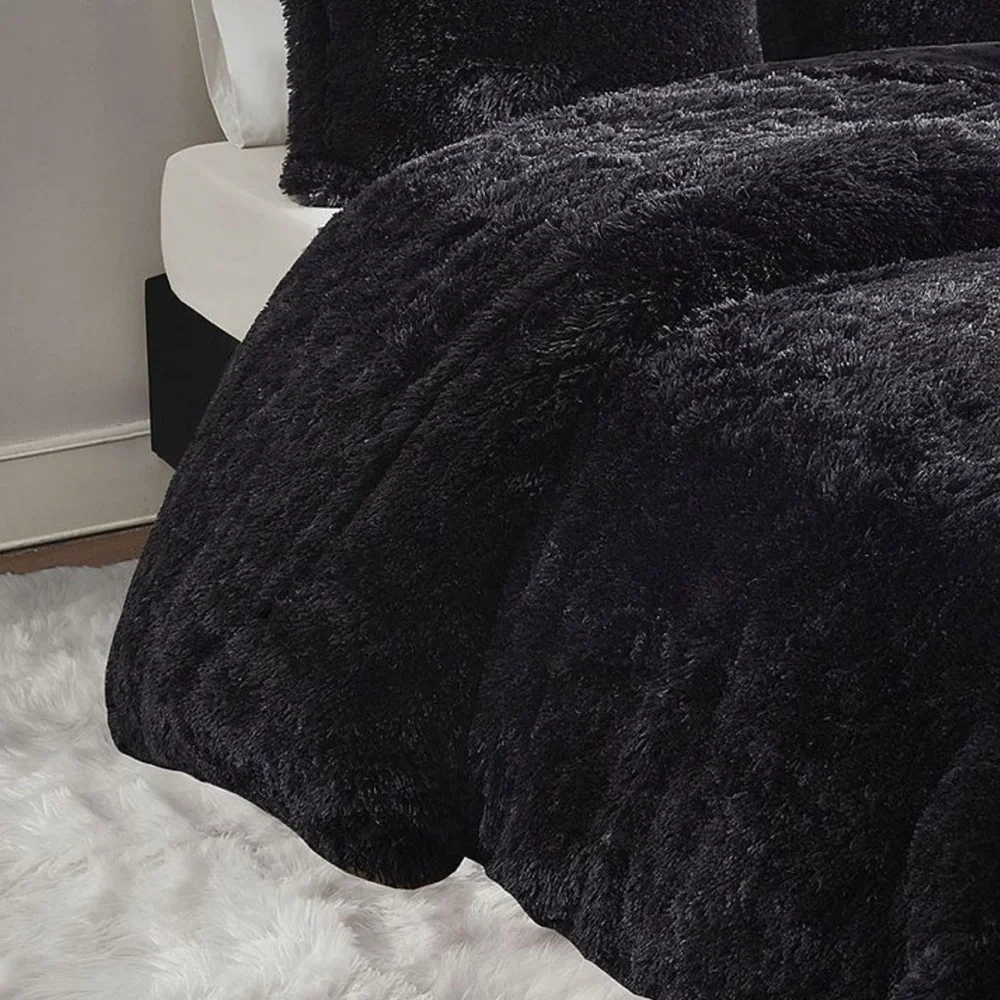Intelligent Design Malea Black Shaggy Faux Fur Duvet Cover Full Queen Set